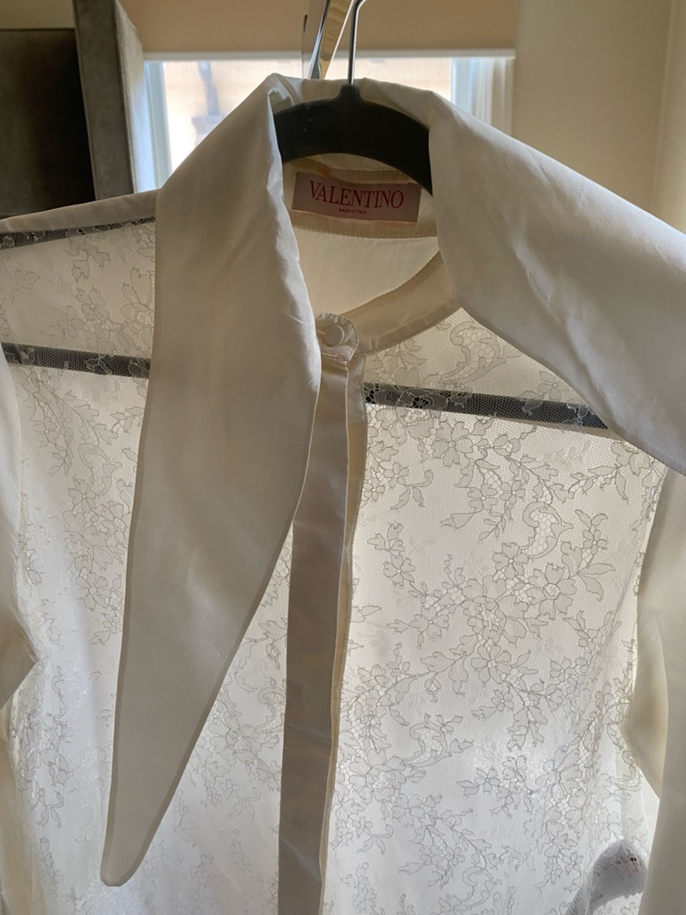 Valentino White Sheer Lace-Front Dress Shirt with Pointed Collar - Picture 4 of 10